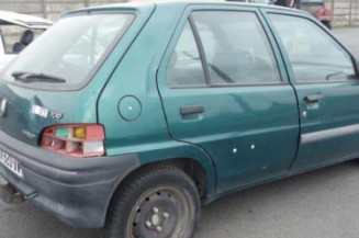 Leve vitre mecanique avant droit PEUGEOT 106