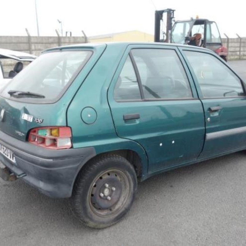 Leve vitre mecanique avant droit PEUGEOT 106 Photo n°4