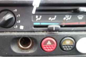 Leve vitre mecanique avant droit PEUGEOT 106