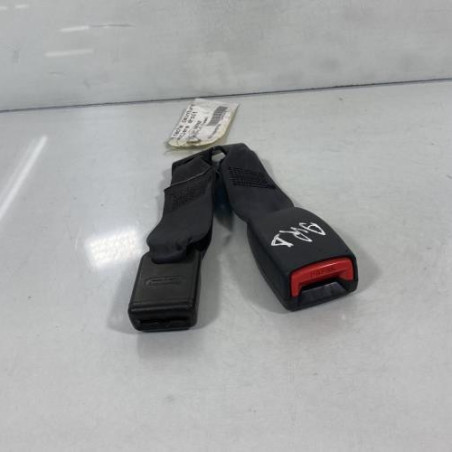 Attache ceinture arriere droit KIA CERATO Photo n°1