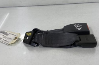 Attache ceinture arriere droit KIA CERATO