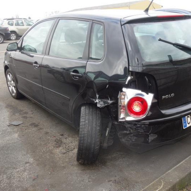 Boitier air bag VOLKSWAGEN POLO 4 Photo n°7
