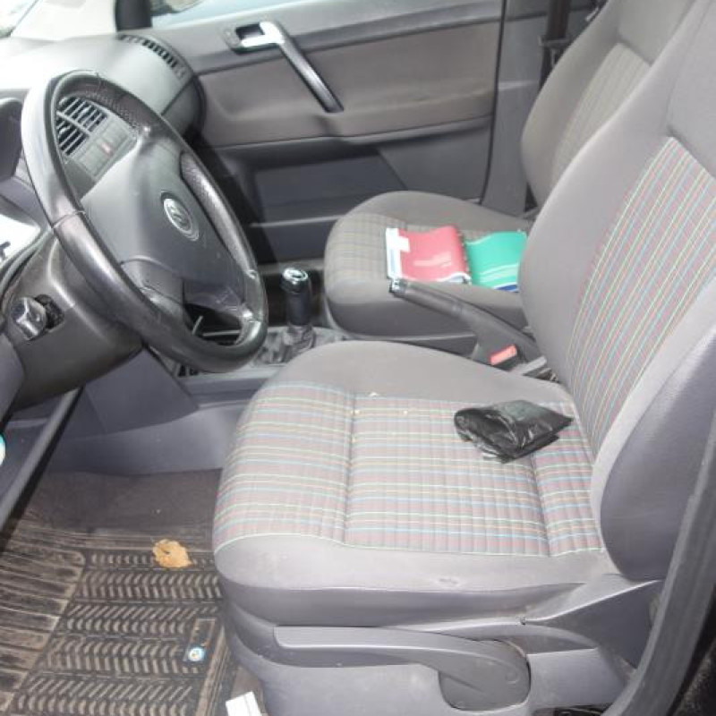Boitier air bag VOLKSWAGEN POLO 4 Photo n°9
