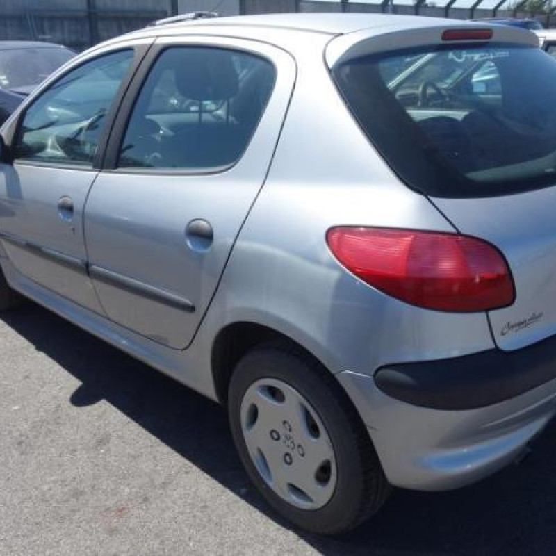 Bloc ABS (freins anti-blocage) PEUGEOT 206 Photo n°7