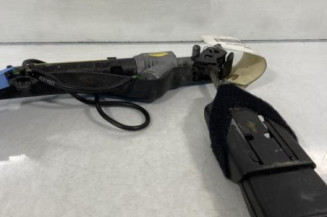 Pretensionneur de ceinture avant droit CITROEN C3 1