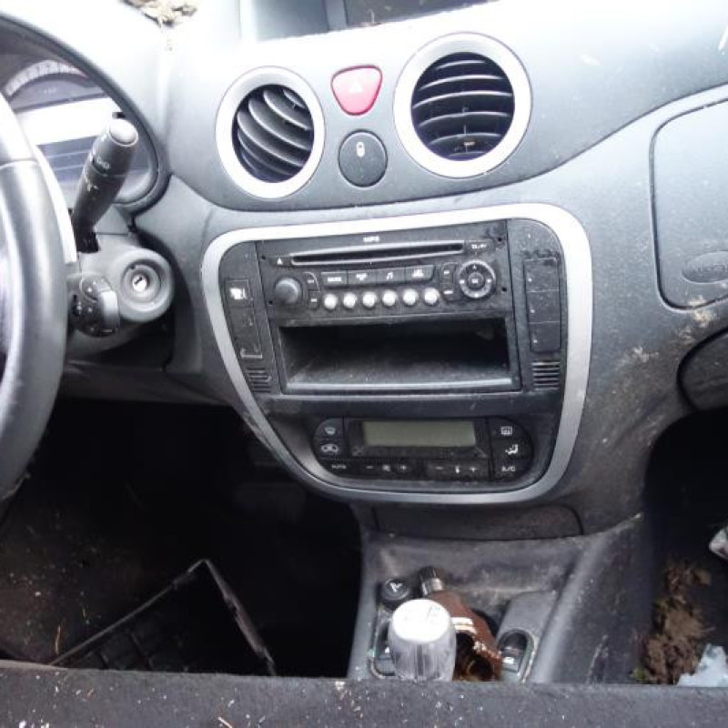 Pretensionneur de ceinture avant droit CITROEN C3 1 Photo n°10