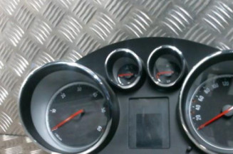 Compteur OPEL MERIVA B Photo n°1