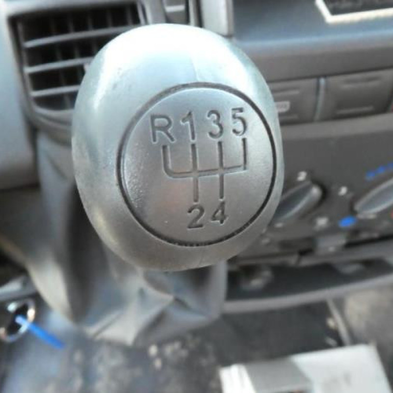 Etrier avant droit (freinage) CITROEN JUMPER 2 Photo n°9