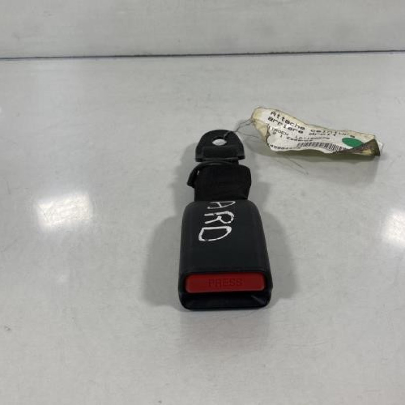 Attache ceinture arriere droit CITROEN C1 2 Photo n°1