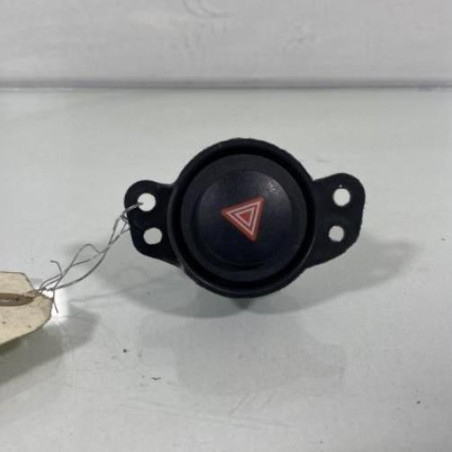 Bouton de warning CITROEN C1 2 Photo n°1