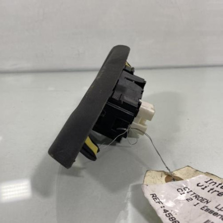 Interrupteur de leve vitre avant droit CITROEN C1 2