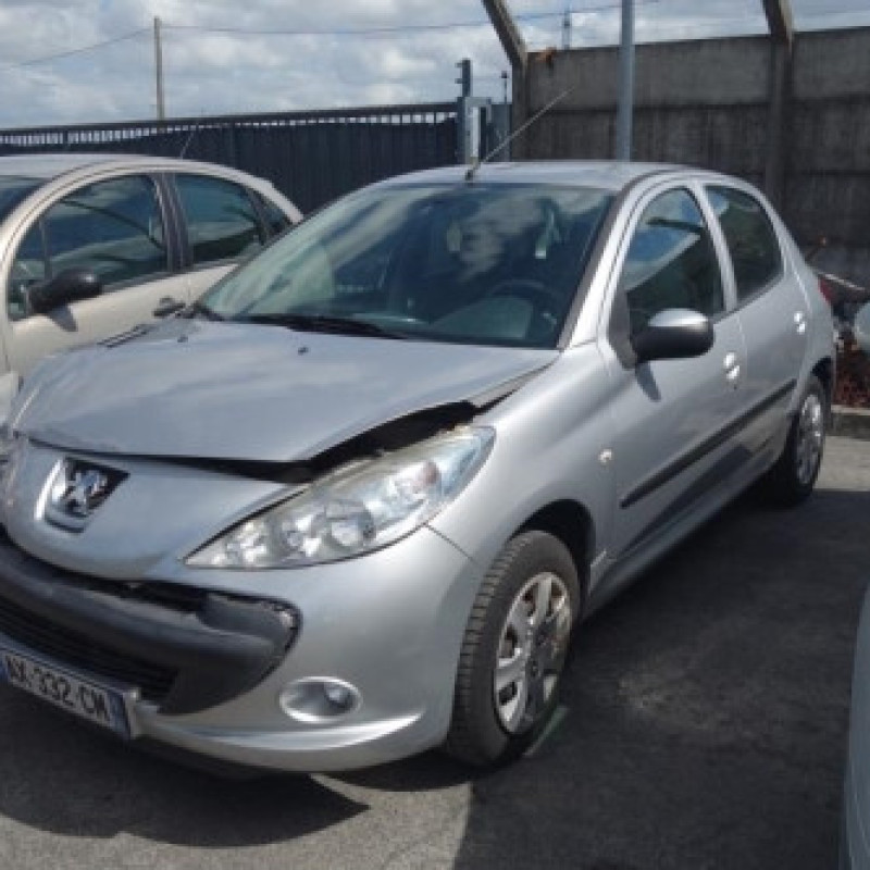 Compresseur clim PEUGEOT 206+ Photo n°4