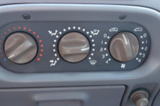 Etrier avant droit (freinage) RENAULT TWINGO 1