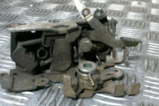 Serrure avant droit MERCEDES VITO 638