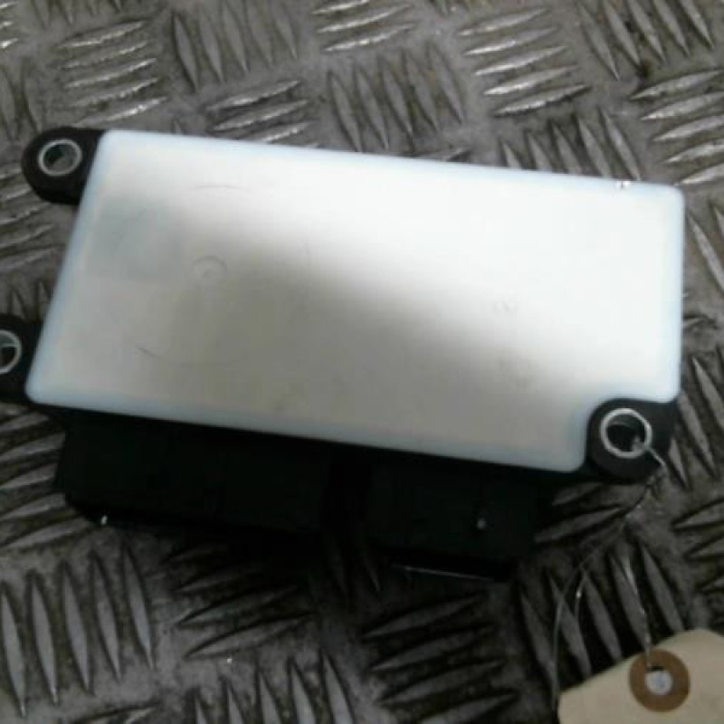 Boitier air bag OPEL ASTRA J Photo n°3