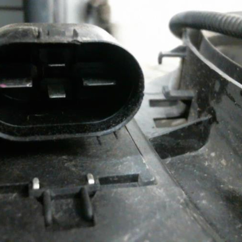 Moto ventilateur radiateur OPEL ASTRA J Photo n°3