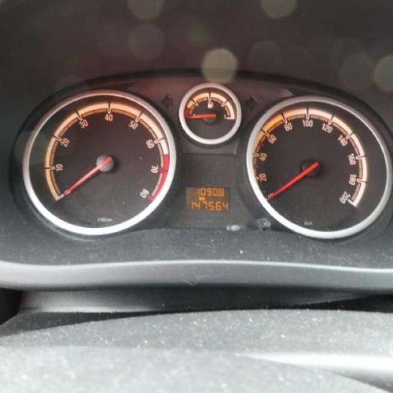 Alternateur OPEL CORSA D Photo n°14