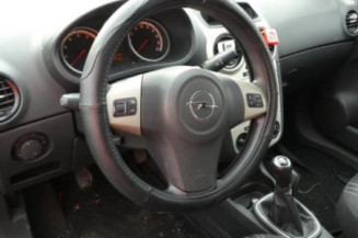 Amortisseur avant droit OPEL CORSA D