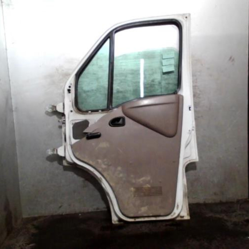Porte avant droit OPEL MOVANO A Photo n°3