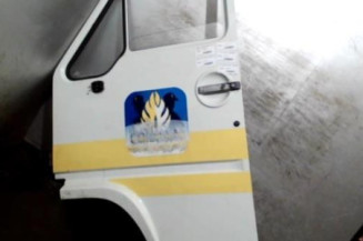 Porte avant gauche RENAULT MASTER 1 Photo n°1