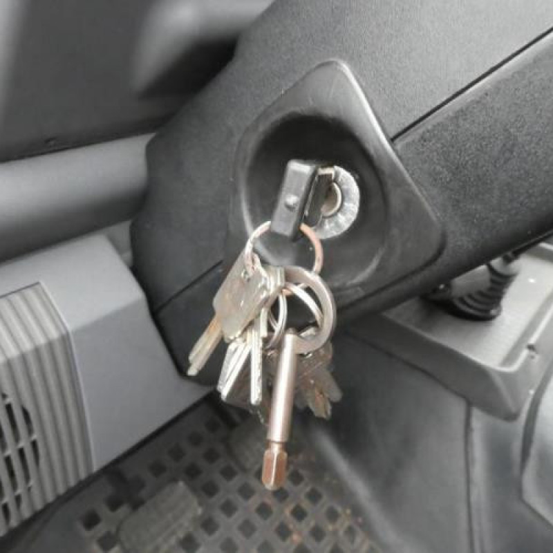 Ceinture avant droit RENAULT MASTER 1 Photo n°12
