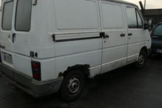 Etrier avant droit (freinage) RENAULT TRAFIC 1