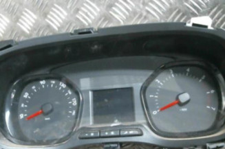 Compteur PEUGEOT TRAVELLER Photo n°1
