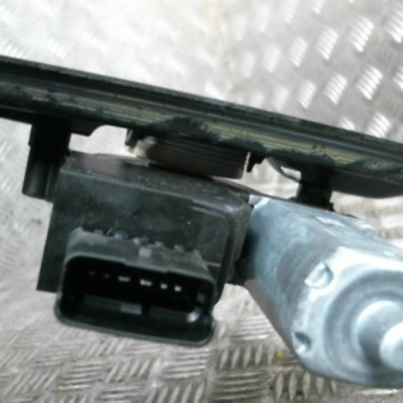 Leve vitre electrique avant droit PEUGEOT TRAVELLER Photo n°2