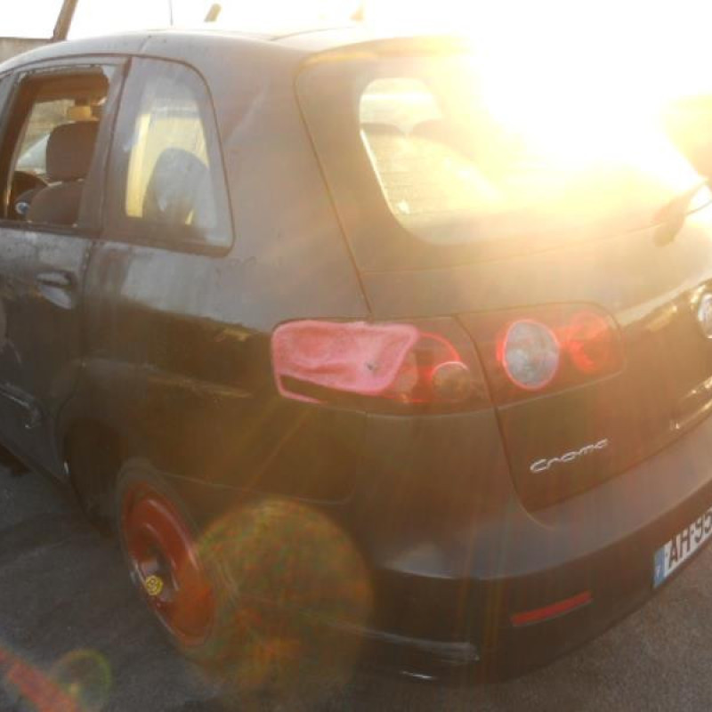 Moto ventilateur radiateur FIAT CROMA 2 Photo n°6