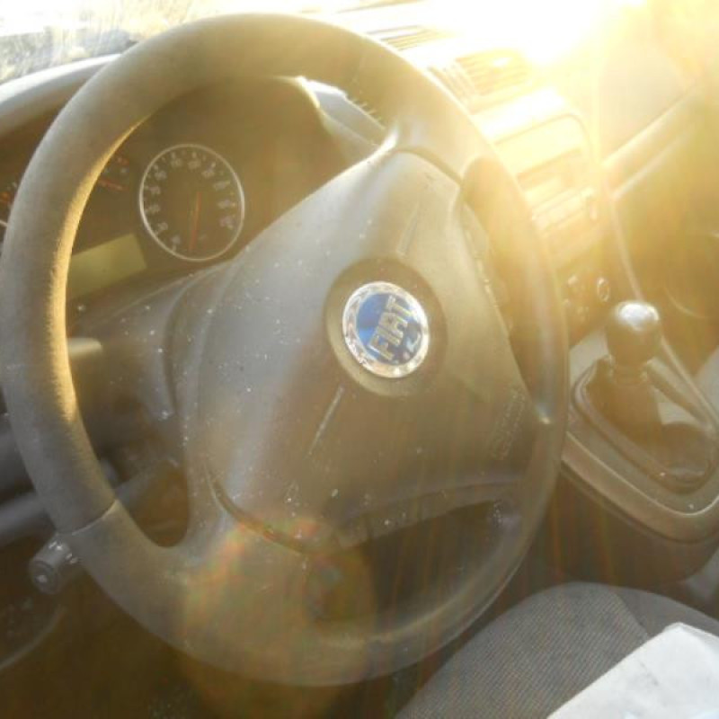 Moto ventilateur radiateur FIAT CROMA 2 Photo n°8