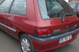Ceinture arriere droit RENAULT CLIO 1