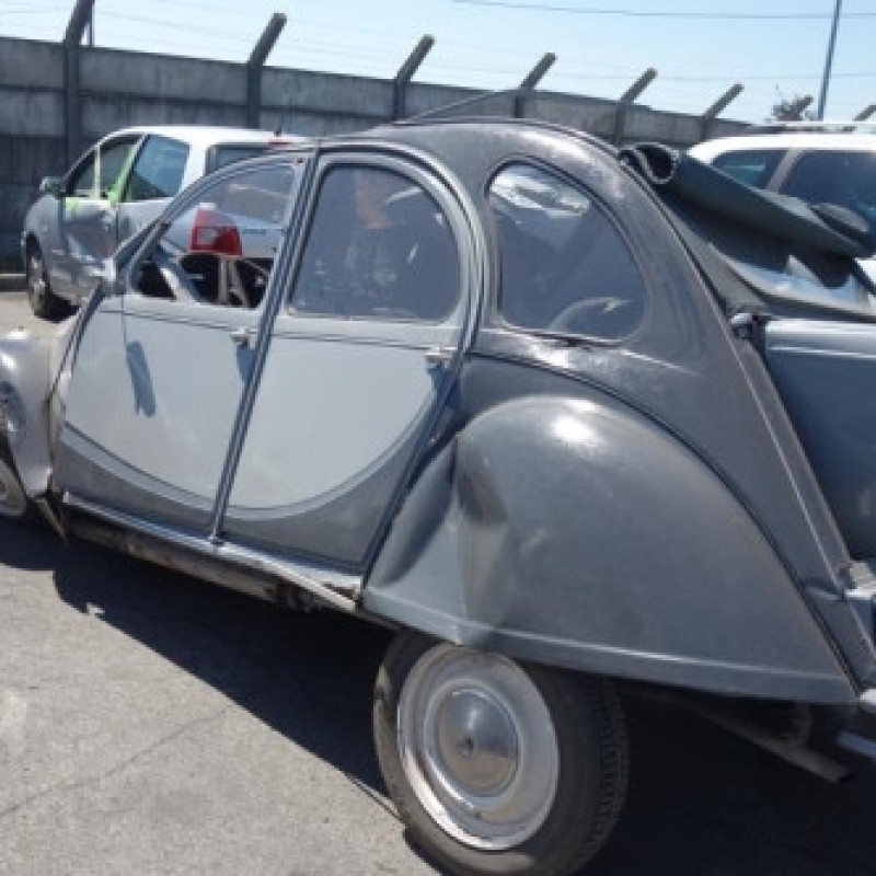 Ceinture arriere gauche CITROEN 2CV Photo n°4