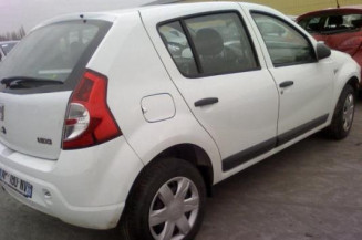 Serrure avant droit DACIA SANDERO 1