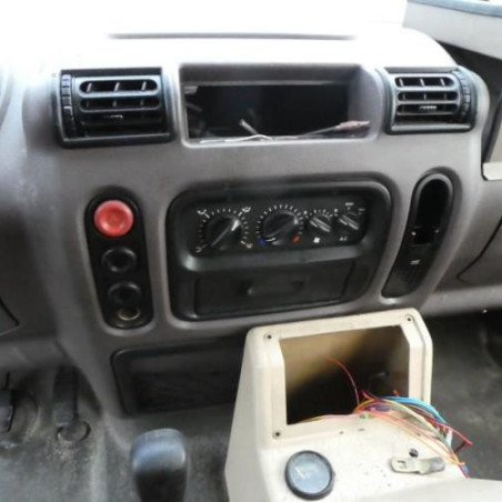 Etrier avant gauche (freinage) RENAULT MASTER 2