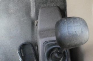 Etrier avant gauche (freinage) RENAULT MASTER 2