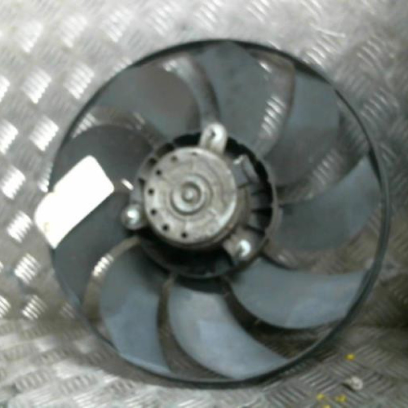 Moto ventilateur radiateur RENAULT MASTER 2 Photo n°2