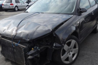 Serrure avant droit AUDI A3 2