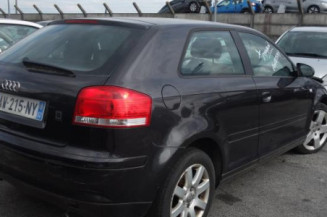 Serrure avant droit AUDI A3 2
