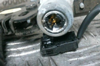 Pretensionneur de ceinture avant droit BMW SERIE 3 E46 Photo n°1
