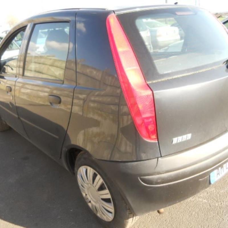 Moto ventilateur radiateur FIAT PUNTO 2 Photo n°7
