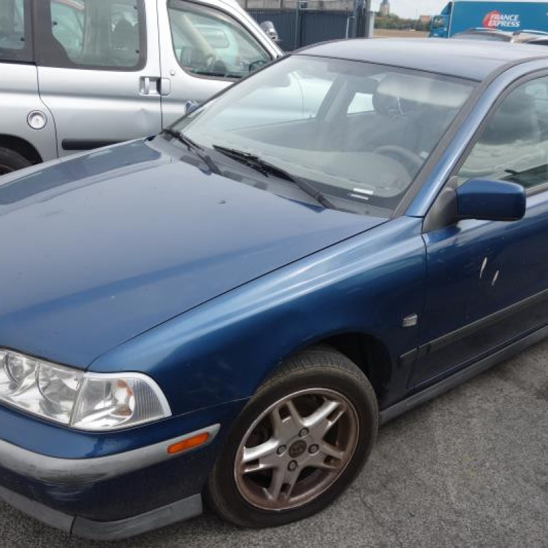 Pretensionneur de ceinture arriere droit VOLVO V 40 1 Photo n°4