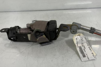 Pretensionneur de ceinture avant droit VOLVO V 40 1 Photo n°1