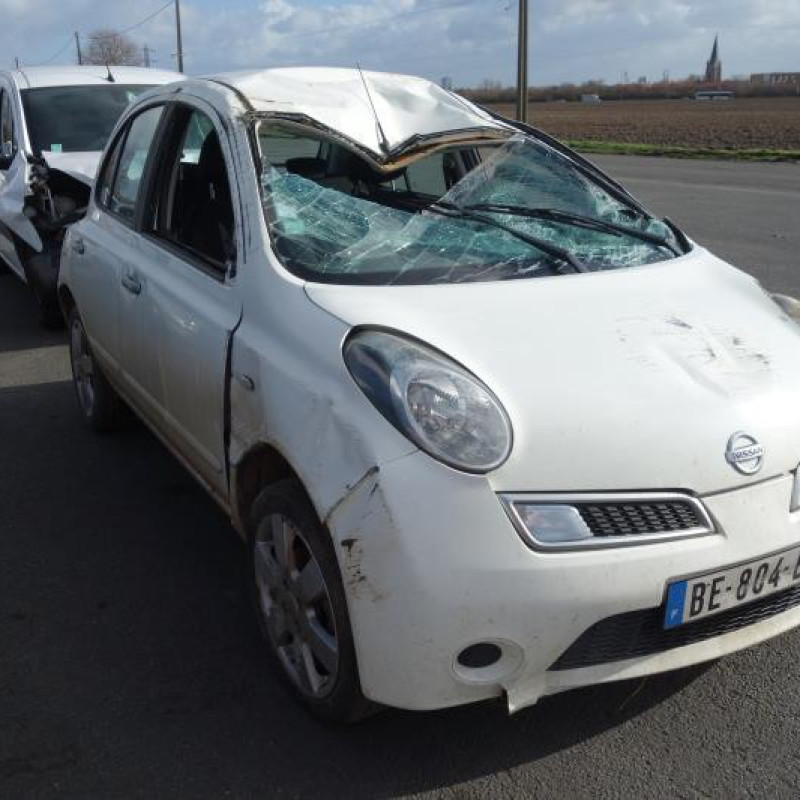Compresseur clim NISSAN MICRA 3 Photo n°5