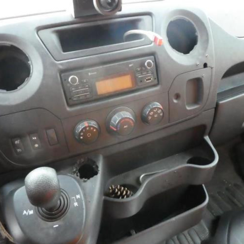 Etrier avant droit (freinage) RENAULT MASTER 3 Photo n°8