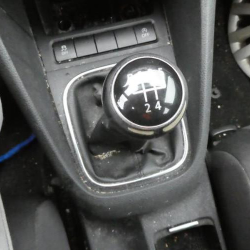 Pretensionneur de ceinture avant droit VOLKSWAGEN GOLF 6 Photo n°11