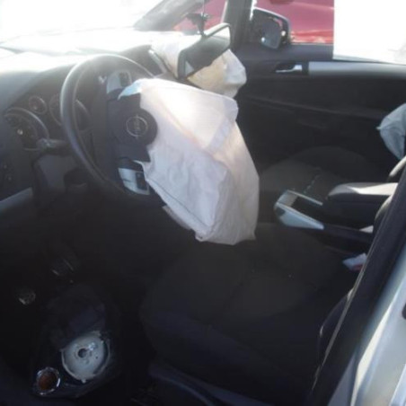 Custode arriere droit OPEL ZAFIRA B