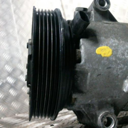 Compresseur clim RENAULT MEGANE 1