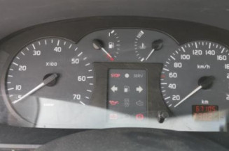 Compresseur clim RENAULT MEGANE 1