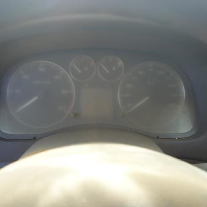 Capot PEUGEOT 307 Photo n°8