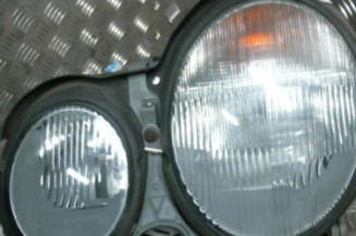 Optique avant principal gauche (feux)(phare) MERCEDES CLASSE E 210 Photo n°1
